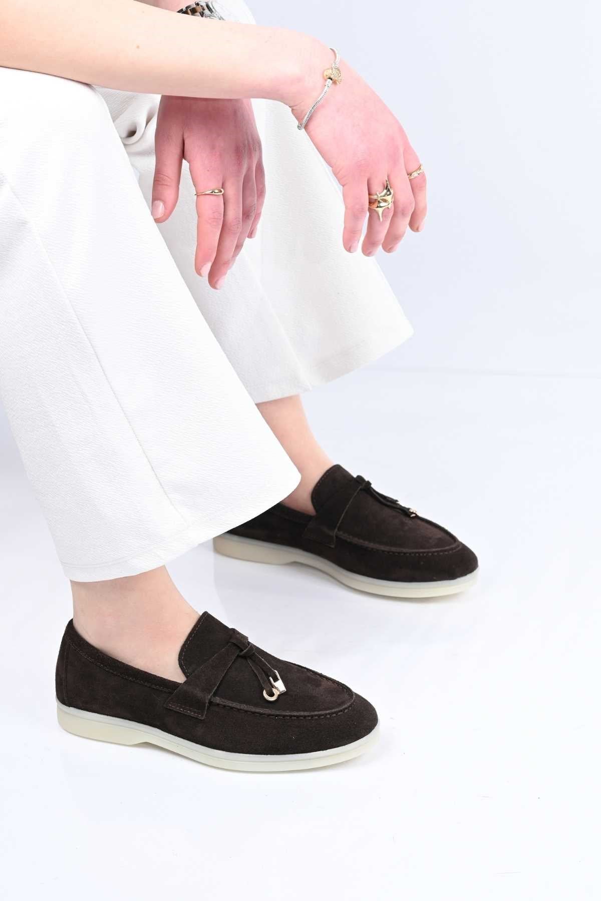 Bestello Slip-On Loafer with Tassel Detail, Rubber Sole, Genuine Leather, 343-166-034 Women's Shoes