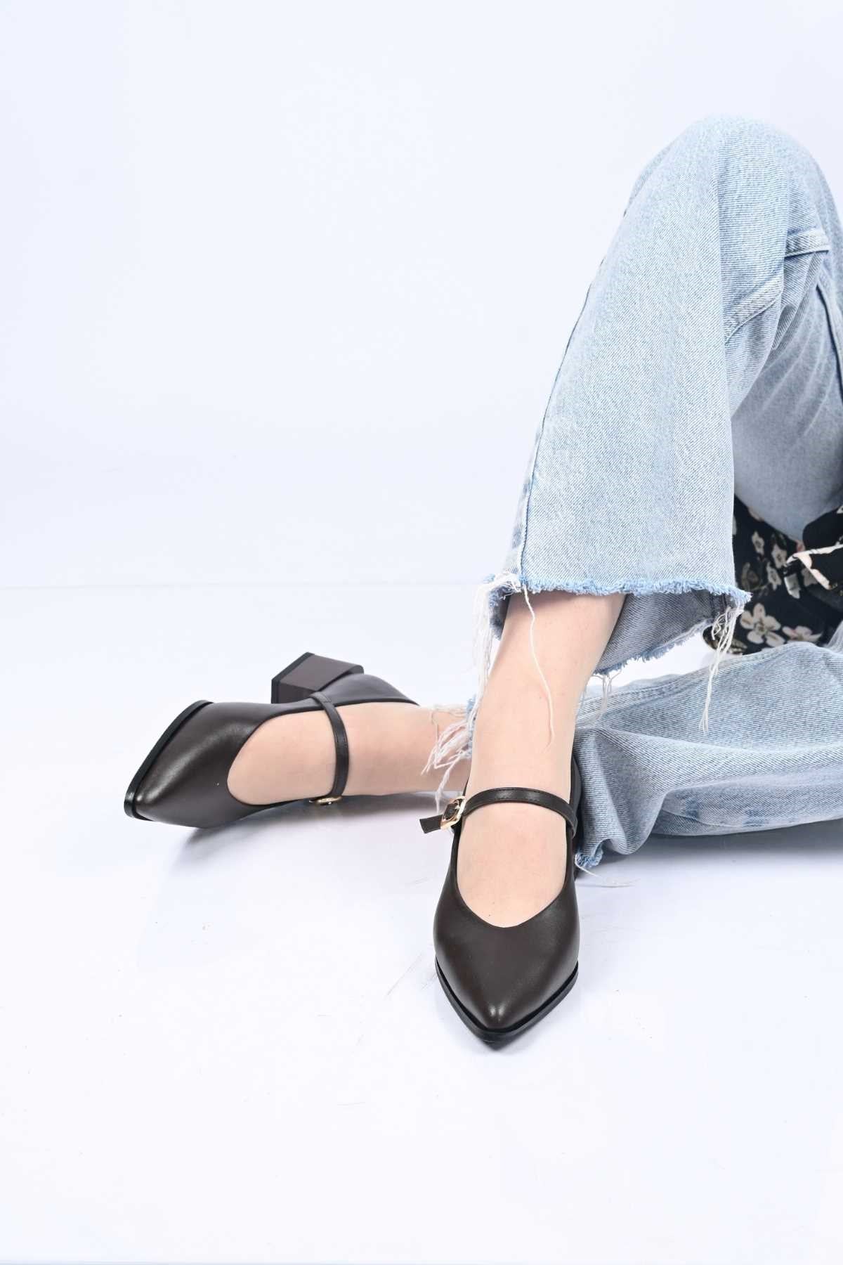 Bestello Lace-Up-Free Belt-Buckle Neolite Sole Genuine Leather Thick-Heeled Shoes 342-042 Women's Shoes