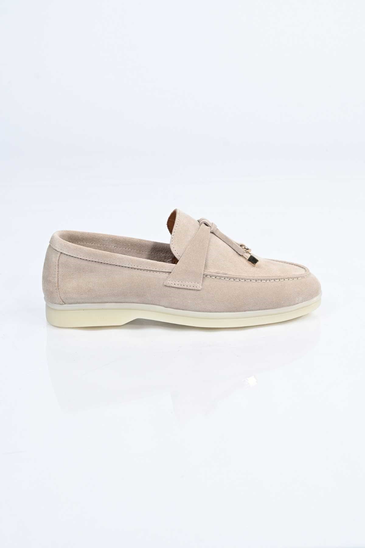Bestello Slip-On Loafer with Tassel Detail, Rubber Sole, Genuine Leather, 343-166-034 Women's Shoes