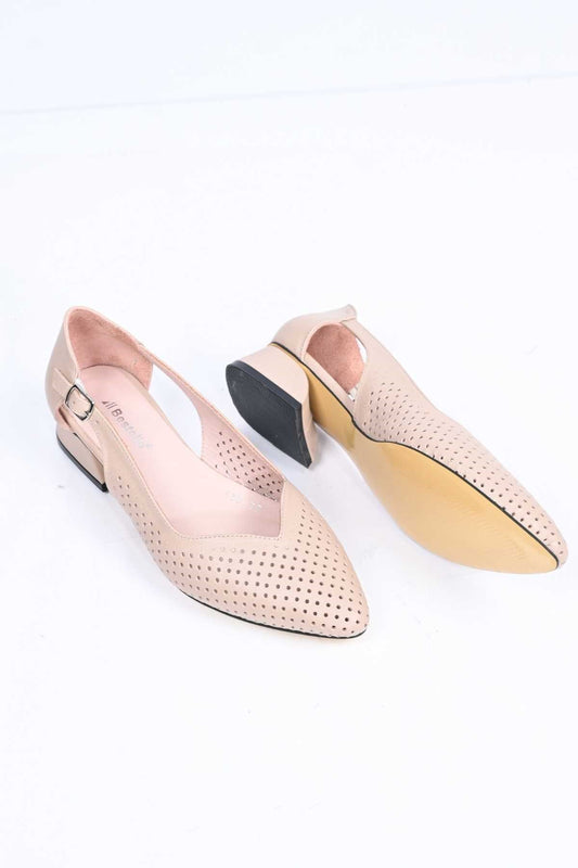 Bestello Genuine Leather Pointed-Toe Shoes with Studded Neolite Sole and Thick Heel 339-330 Women's Shoes