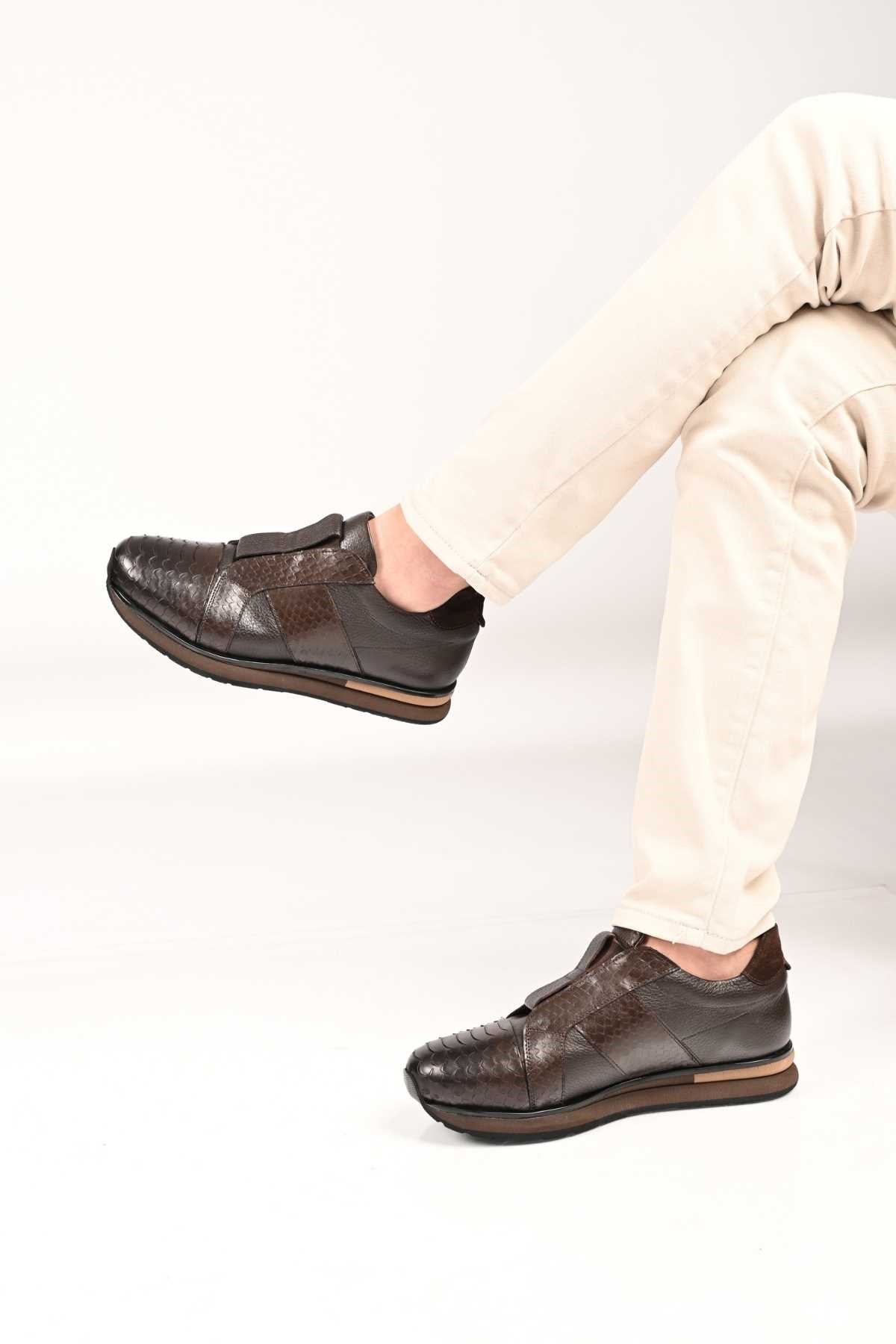 Bestello Men's Genuine Leather Slip-On Sneakers with Elastic EVA Sole 172-64300