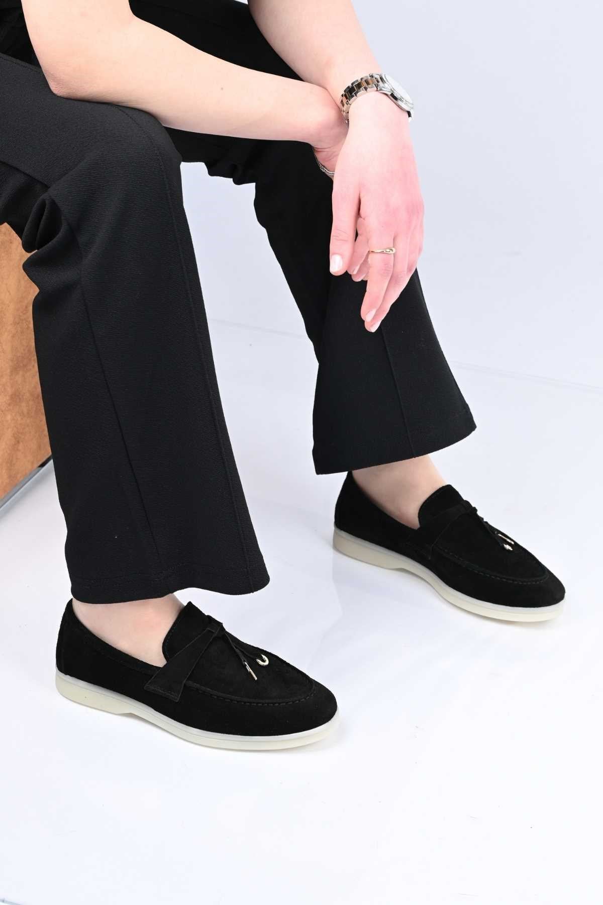 Bestello Slip-On Loafer with Tassel Detail, Rubber Sole, Genuine Leather, 343-166-034 Women's Shoes