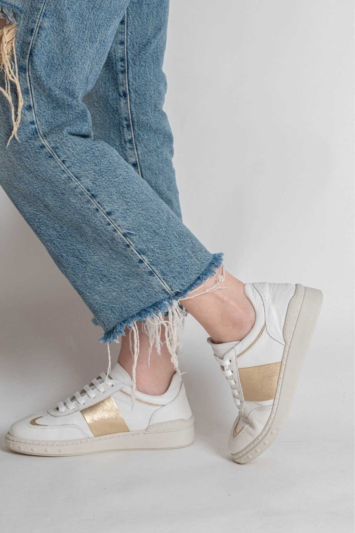 Bestello Women's Lace-Up Rubber-Soled Sneakers 101-GUMK-01 Women's Shoes