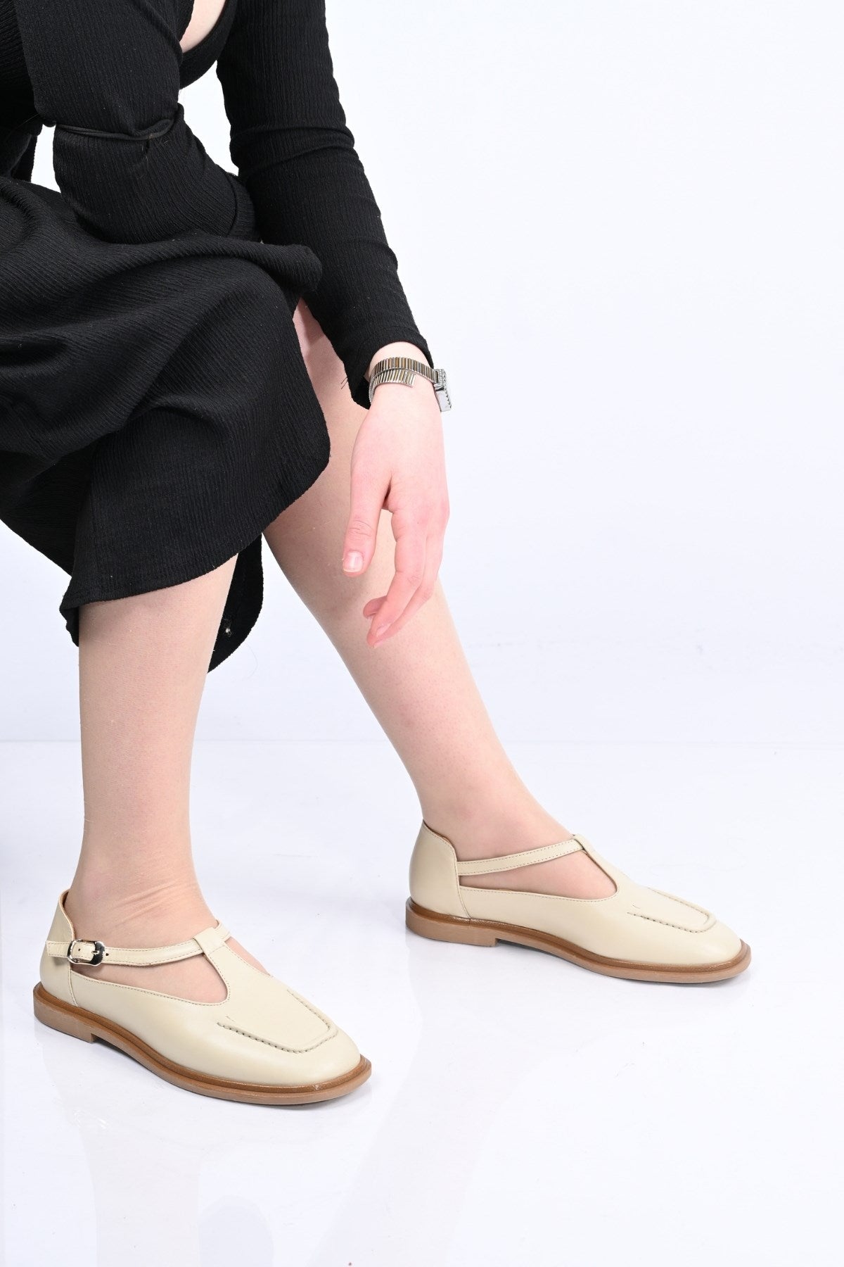 Bestello Women's Genuine Leather Everyday Slip-On Shoes with Belt Buckle Detail and Jurdan Sole 332-26121