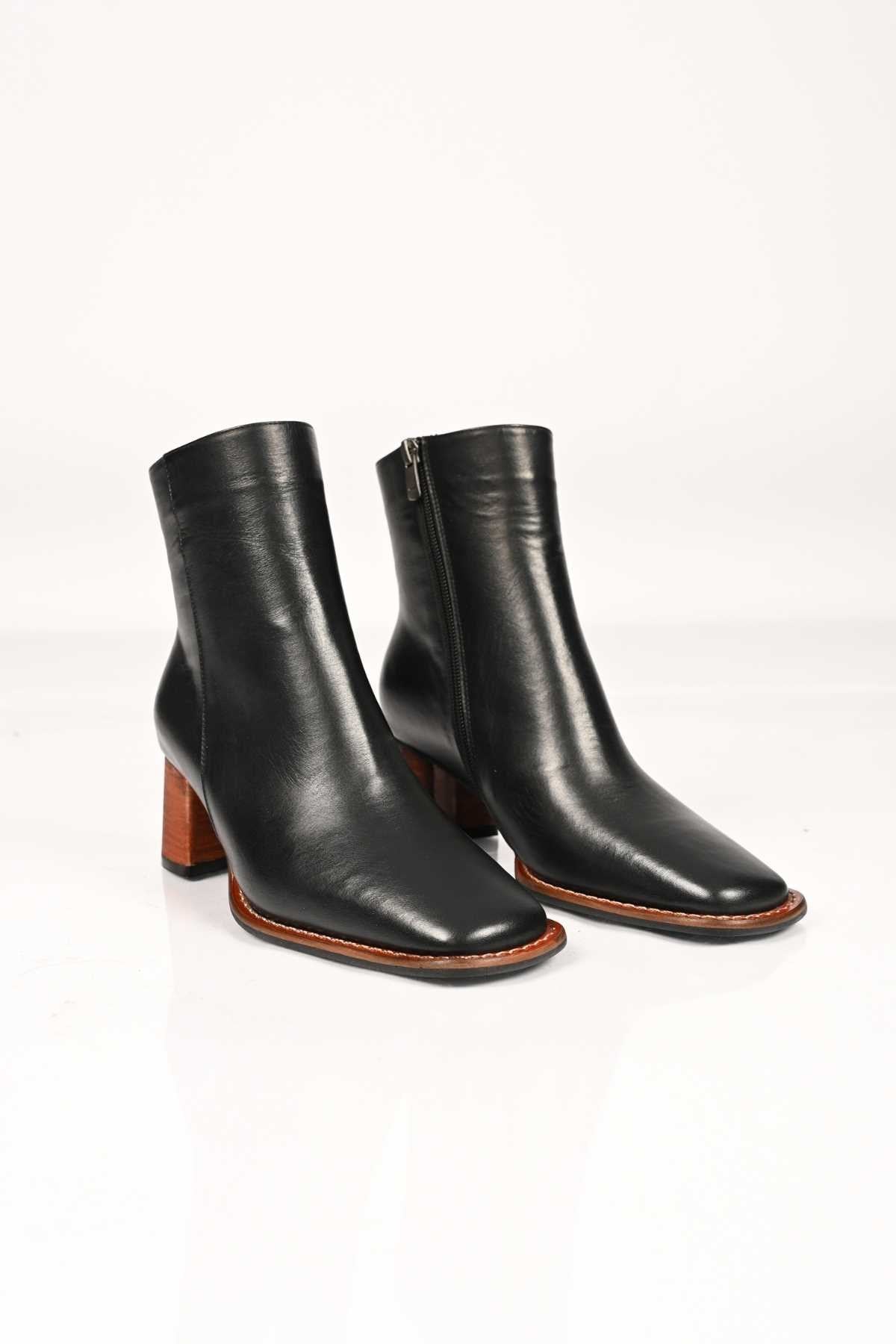 Bestello Women's Genuine Leather Chunky-Heeled Boots with Jurdan Sole, Lace-Free and Side Zipper, Model 337-1003 Women's Boots