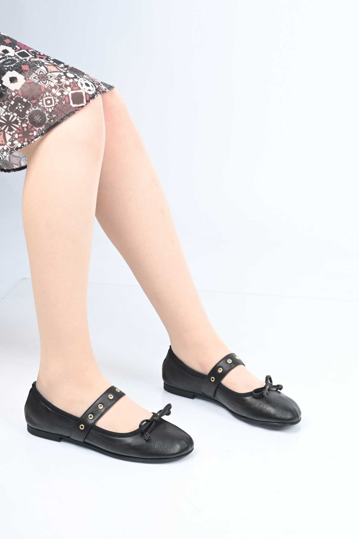 Bestello Genuine Leather Ballet Flats for Women 340-3011 with Bow, Slip-On, TPU Sole