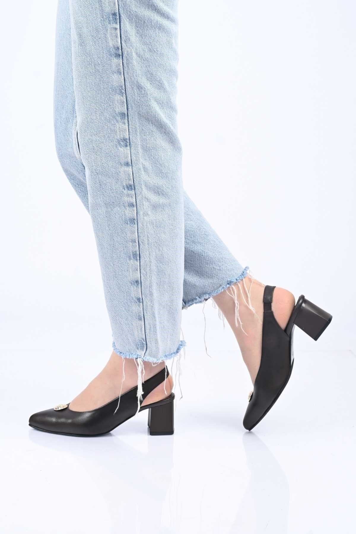 Bestello Slip-On Buckled Neolite Sole Genuine Leather Open-Back Block Heel Shoes 342-563 Women's Shoes
