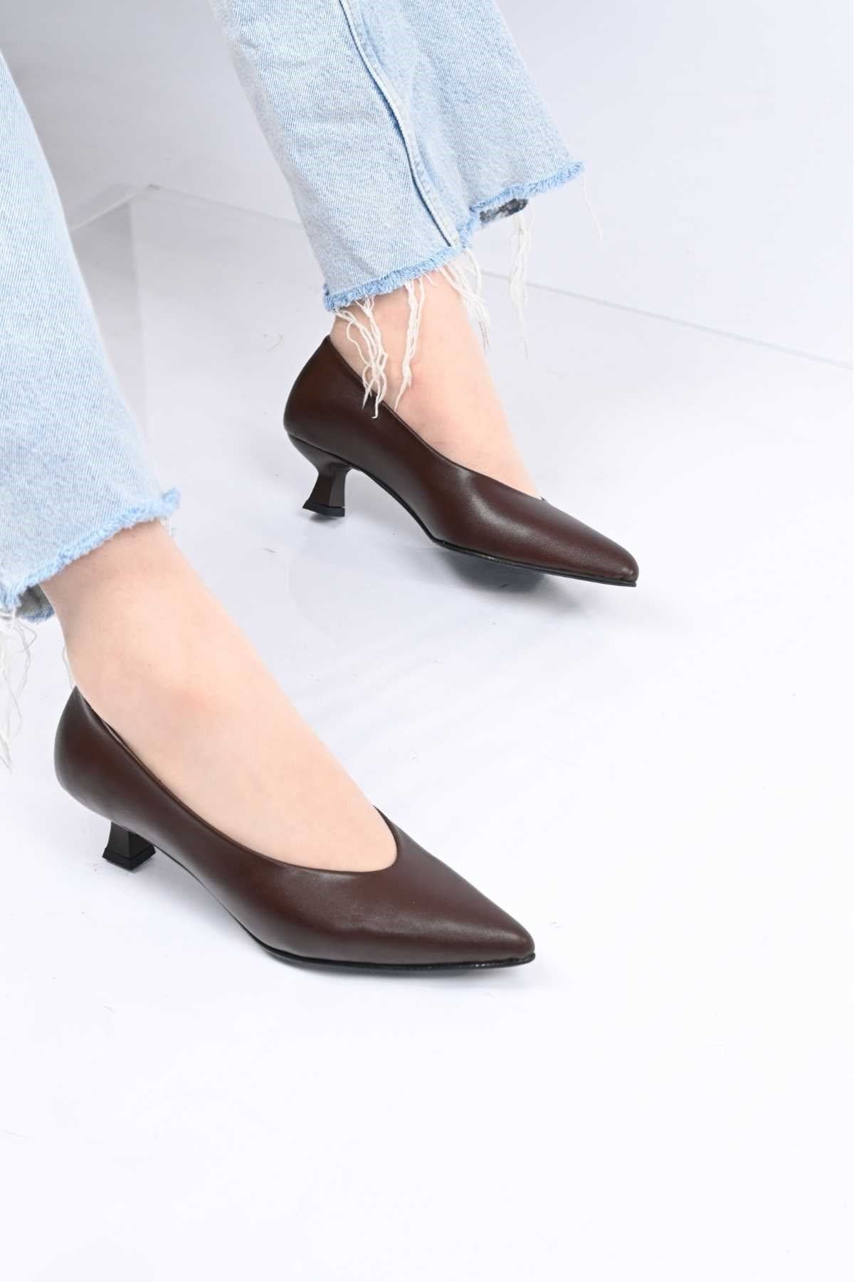 Bestello Genuine Leather Slip-On Shoes with Neolite Sole and Thin Heel 342-040 Women's Shoes