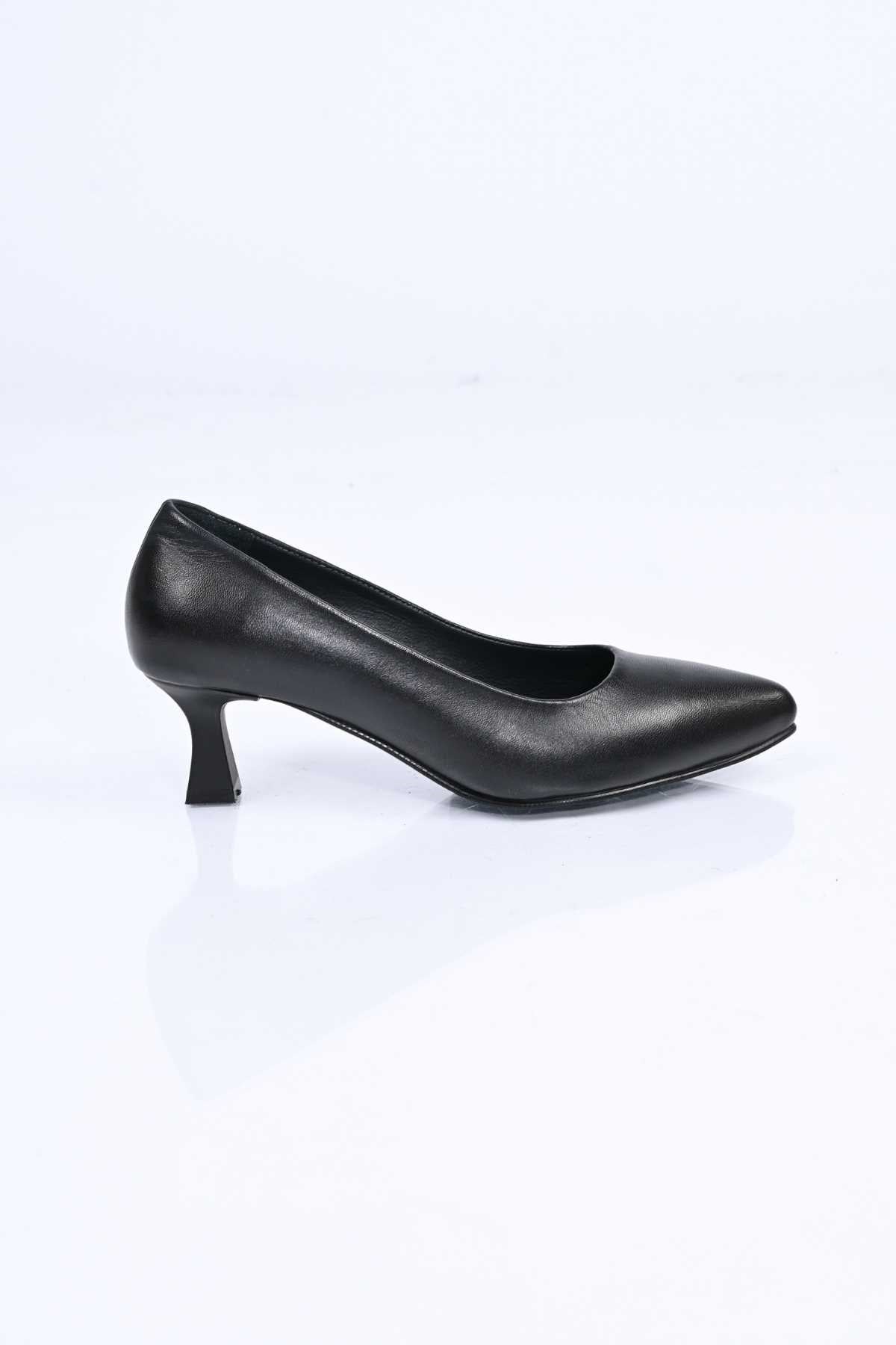 Bestello Genuine Leather Slip-On Shoes with Neolite Sole and Thin Heel 342-538 Women's Shoes
