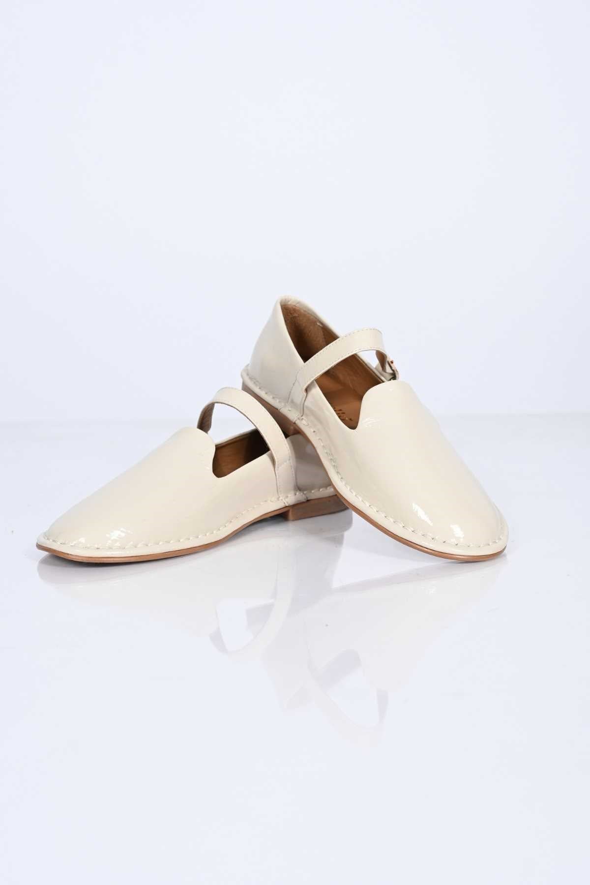 Bestello Slip-On Single-Strap Buckled Thermo Sole Genuine Patent Leather Ballet Flats 332-25512 Women's Shoes