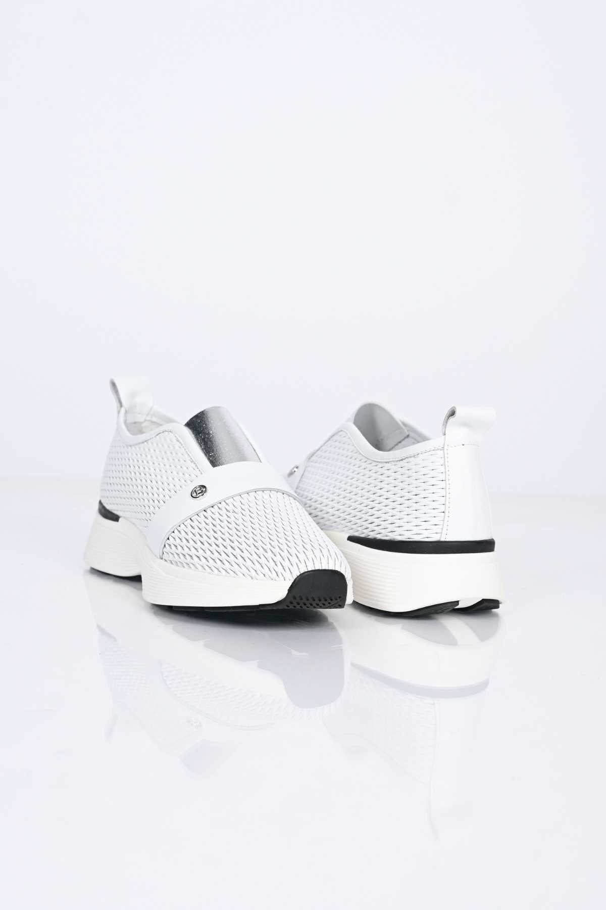 Bestello Slip-On Elastic Sneaker with Staple Detail, Thermo Sole, Genuine Leather, 338-7084 Women's Shoes