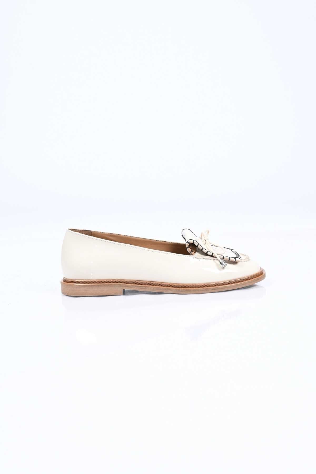 Bestello Laceless Loafer with Saddle Detail, Genuine Leather, Patent Finish, Jurdan Sole, 332-26146 Women's Shoes