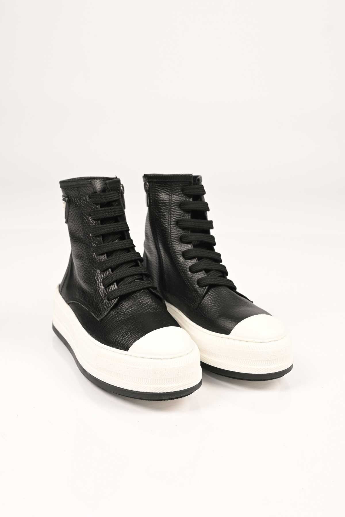 Bestello Lace-Up Zip-Up Genuine Leather Flat Boots with Thermo Sole 101-23028-02 Women's Boots