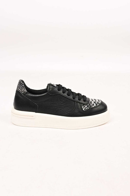 Bestello Lace-Up Genuine Leather Sneakers with Thermo Sole 101-FARBI-52 Women's Shoes