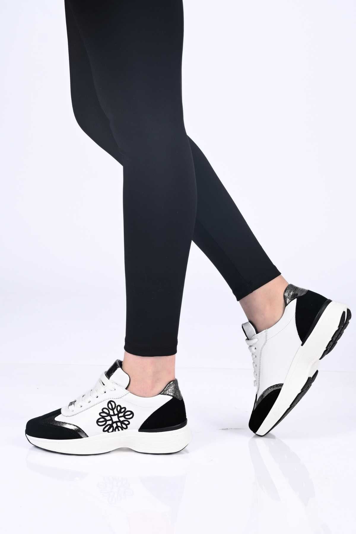 Bestello Lace-Up Genuine Leather Sneakers with Thermo Sole 338-7109 Women's Shoes