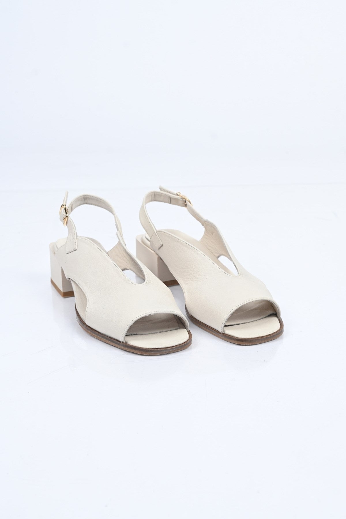 Bestello Genuine Leather Sandals with Strapless Belt Detail and Jurdan Sole 342-172 Women's Sandals