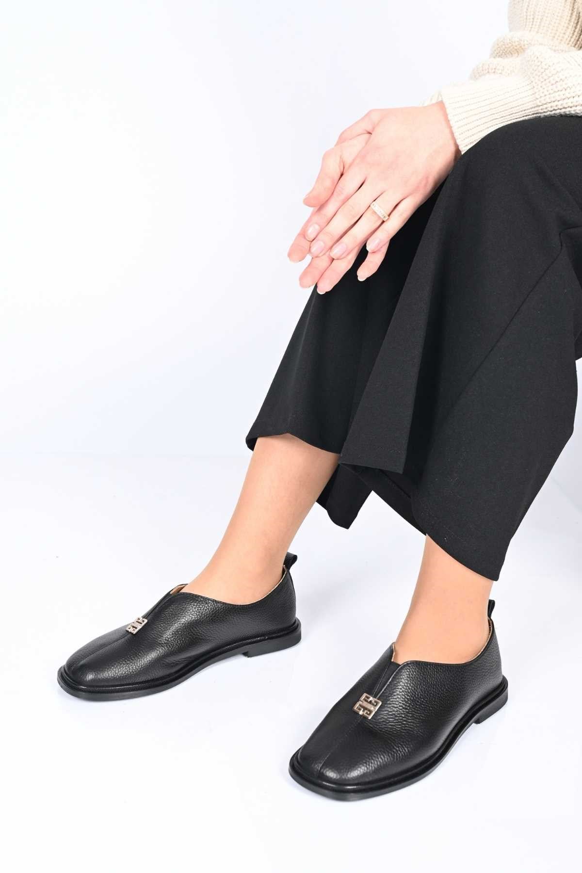 Bestello Slip-On Loafer with Buckle Detail, Jurdan Sole, Genuine Leather, 332-26106 Women's Shoes