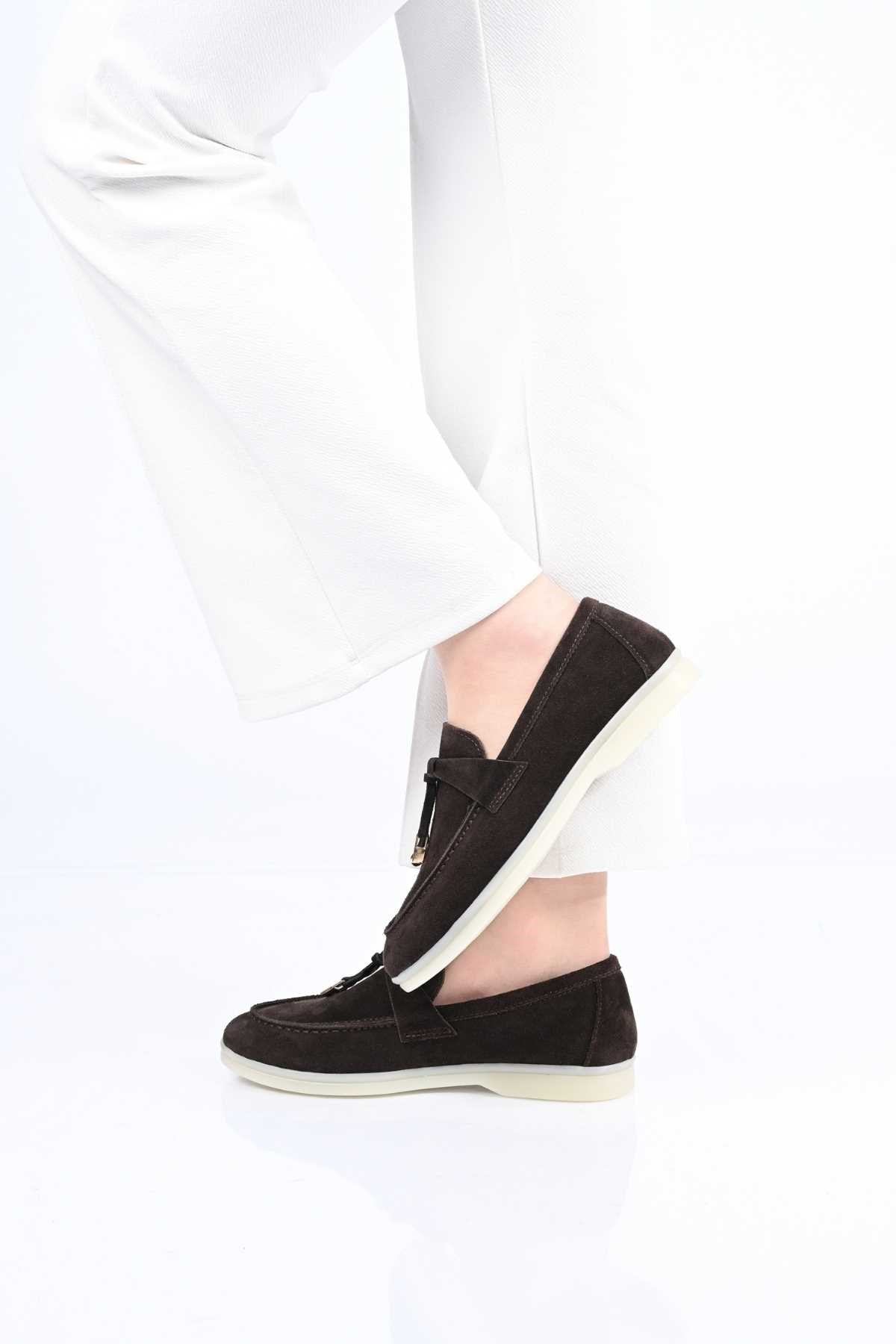 Bestello Slip-On Loafer with Tassel Detail, Rubber Sole, Genuine Leather, 343-166-034 Women's Shoes