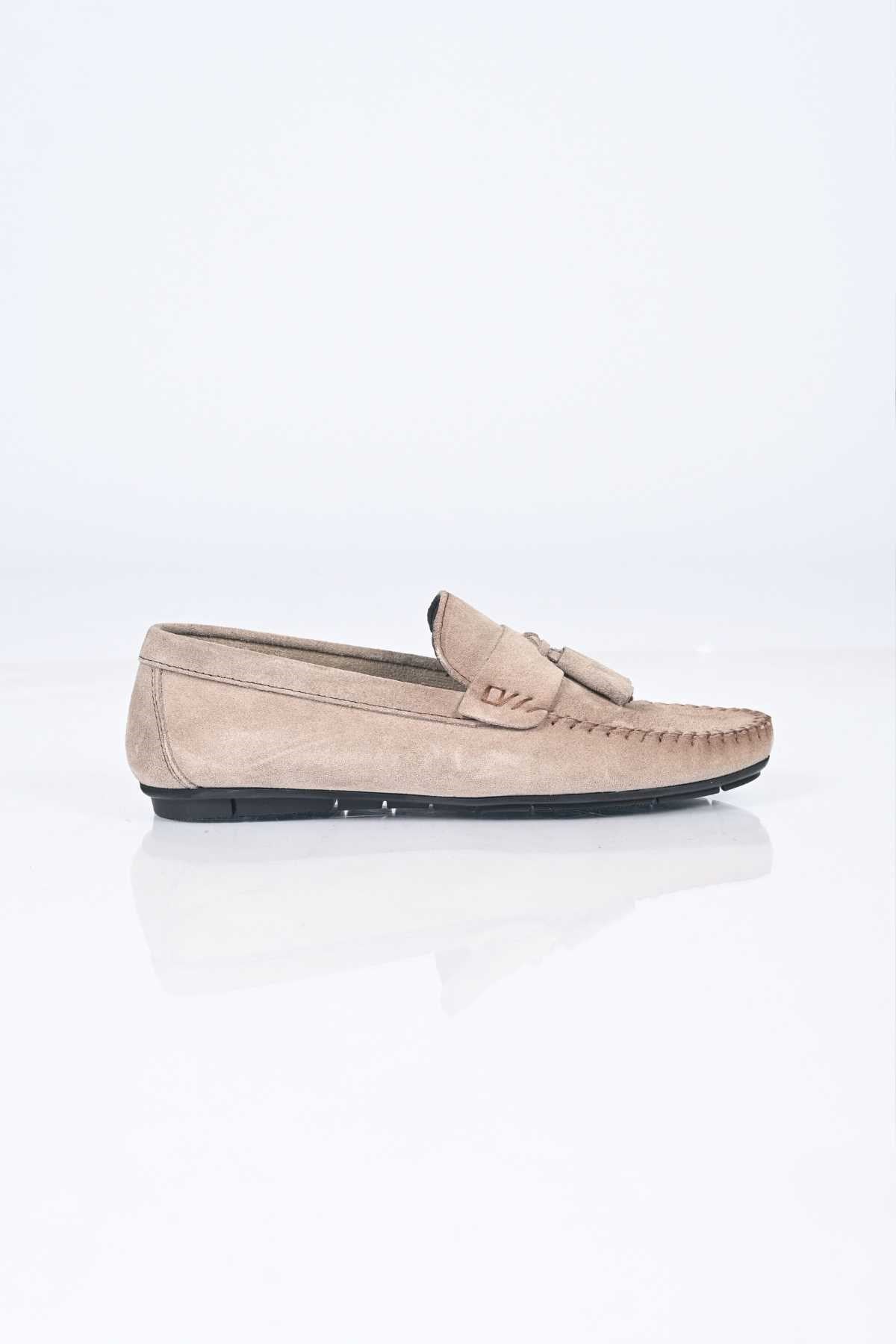 Bestello Genuine Leather Loafers for Men, Slip-On with Tassels and Polyurethane Sole, Model 028-2022-26Y