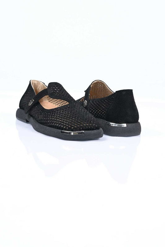 Bestello Slip-On Hook-and-Loop Fastened Shoes with Studs, Buckle Detail, Thermo Sole, Genuine Leather, Everyday Women's Shoes 338-7085