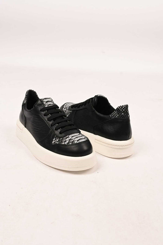 Bestello Lace-Up Genuine Leather Sneakers with Thermo Sole 101-FARBI-52 Women's Shoes