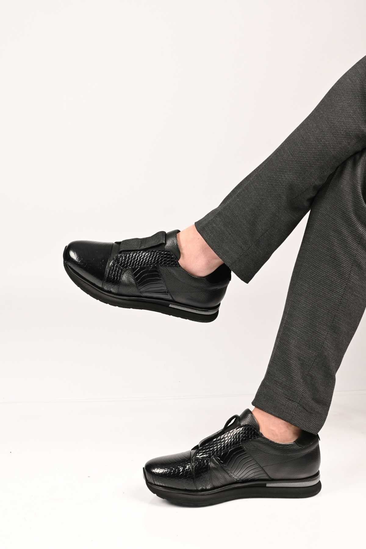 Bestello Men's Genuine Leather Slip-On Sneakers with Elastic EVA Sole 172-64300