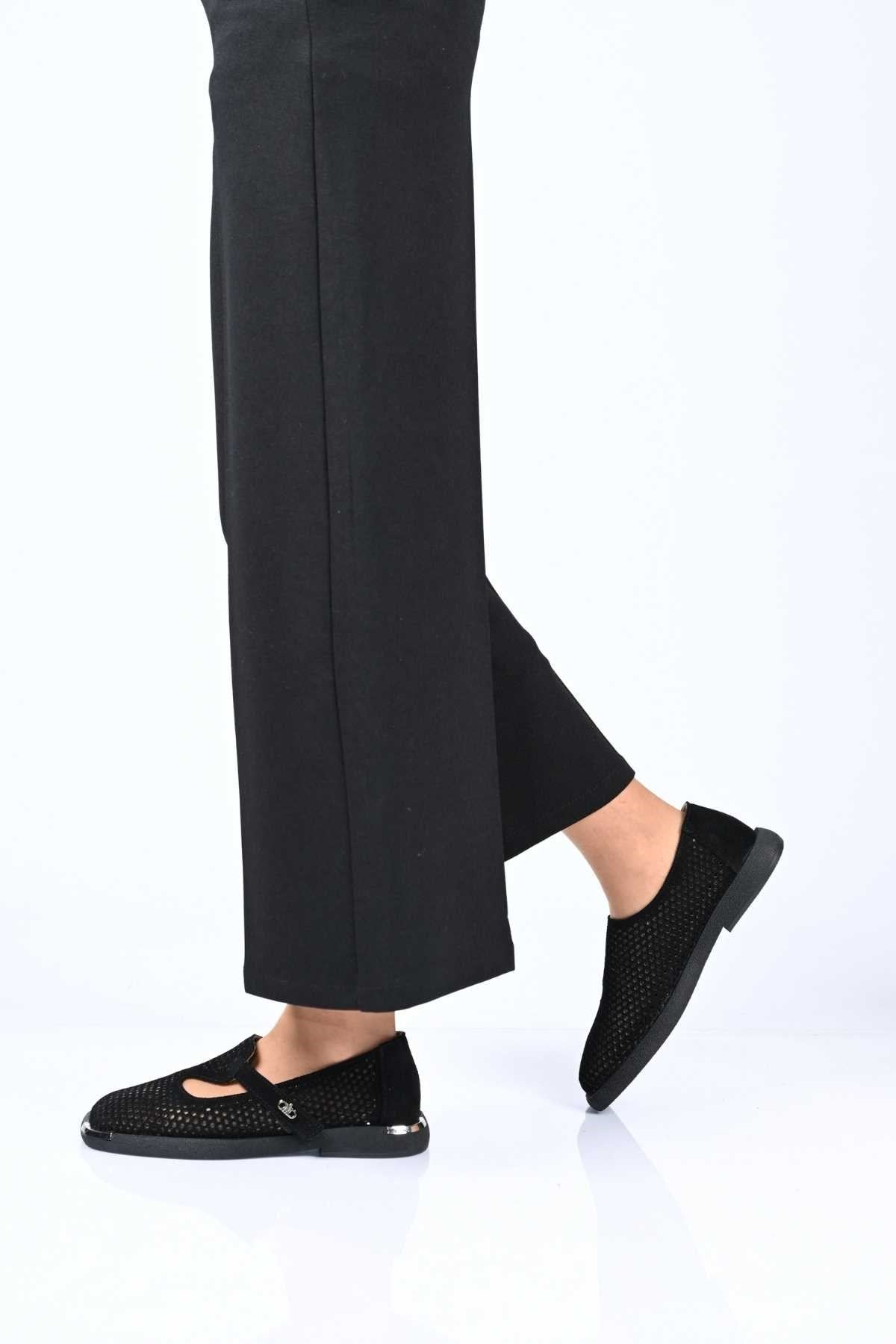 Bestello Slip-On Hook-and-Loop Fastened Shoes with Studs, Buckle Detail, Thermo Sole, Genuine Leather, Everyday Women's Shoes 338-7085