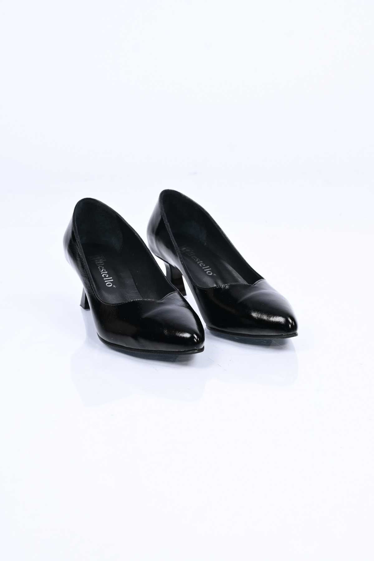 Bestello Genuine Leather Slip-On Shoes with Neolite Sole and Thin Heel 342-526 Women's Shoes