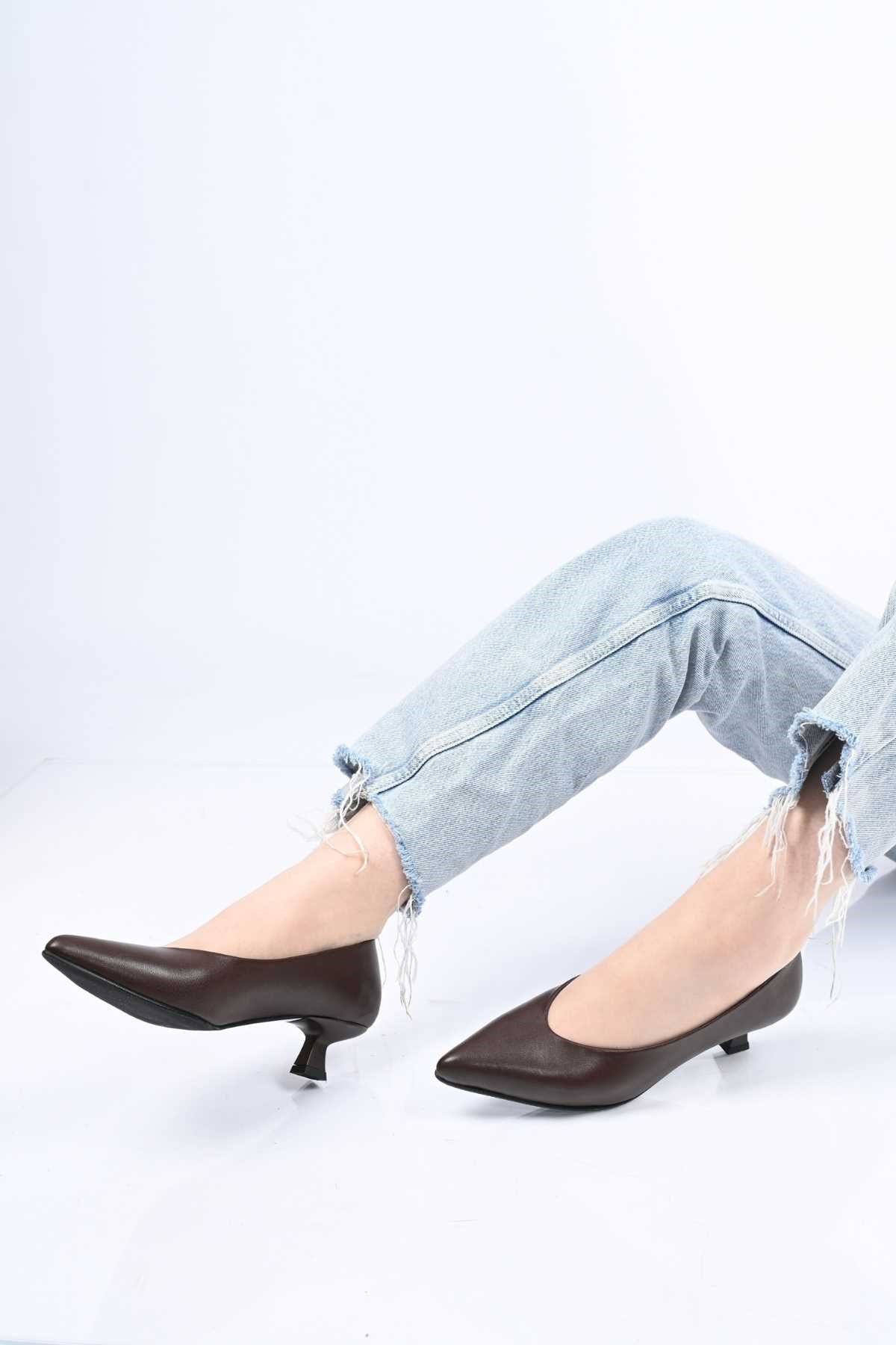 Bestello Genuine Leather Slip-On Shoes with Neolite Sole and Thin Heel 342-040 Women's Shoes