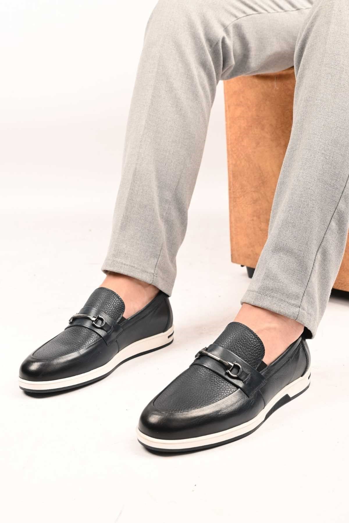 Bestello Slip-On Buckle Loafers with Thermo Sole Genuine Leather 333-5582 Men's Shoes