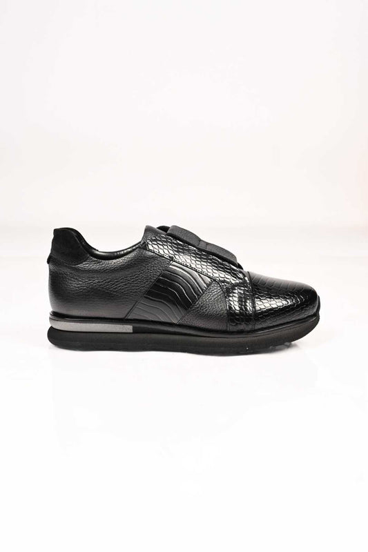 Bestello Men's Genuine Leather Slip-On Sneakers with Elastic EVA Sole 172-64300