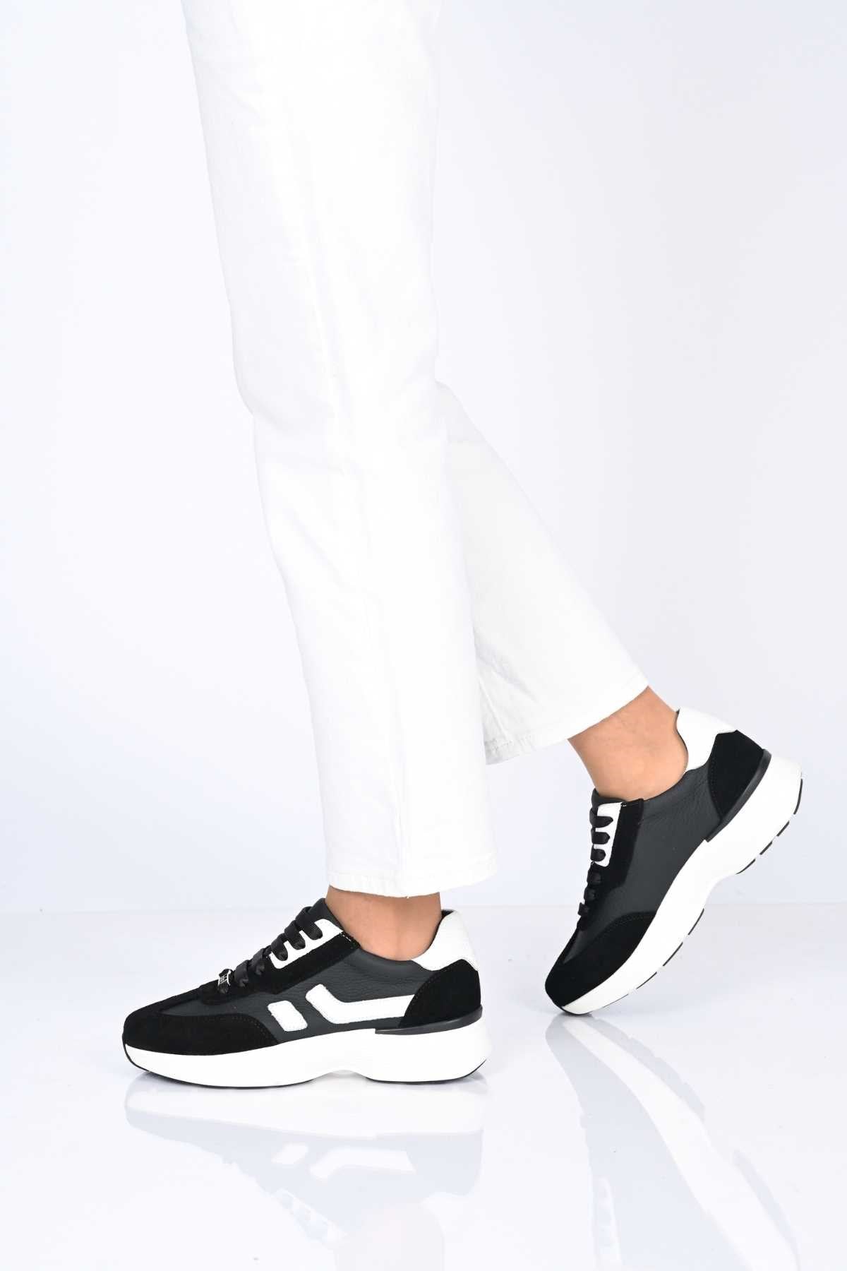 Bestello Lace-Up Genuine Leather Sneakers with Thermo Sole 338-7102 Women's Shoes