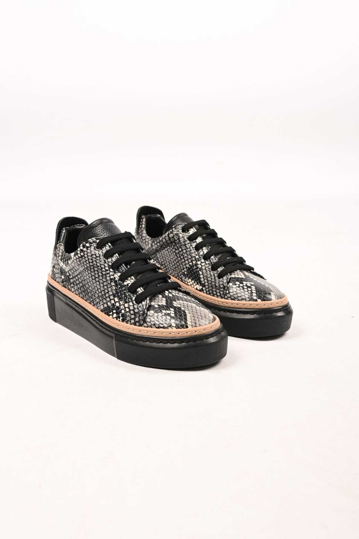Bestello Lace-Up Genuine Leather Casual Shoes with Polyurethane Sole 334-5022-39 Women's Shoes