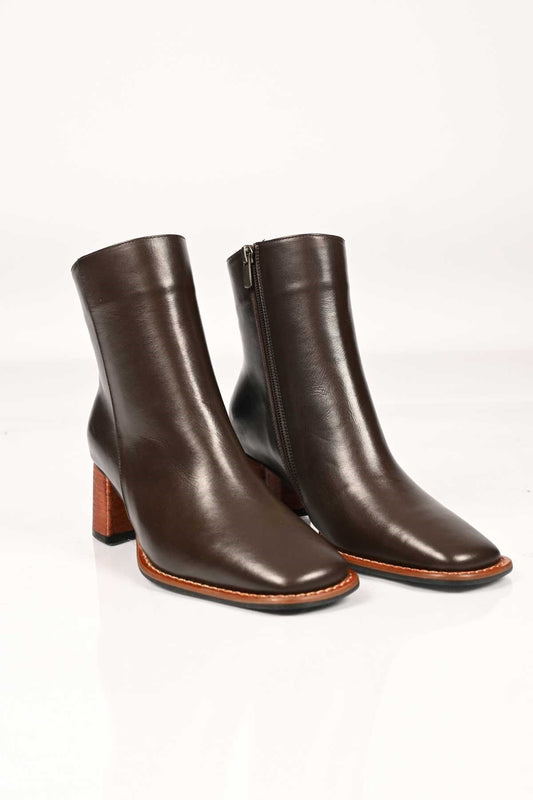 Bestello Women's Genuine Leather Chunky-Heeled Boots with Jurdan Sole, Lace-Free and Side Zipper, Model 337-1003 Women's Boots